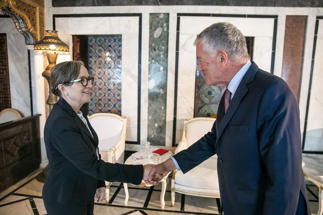L’ambassadeur de France dévoile le contenu de sa rencontre avec Najla Boden