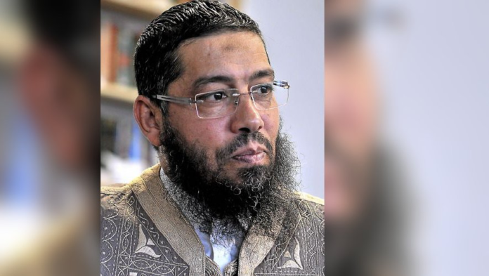 في محاولة يائسة قبل طرده من فرنسا : الإمام التونسي يتراجع عن تصريحاته ويعتذر