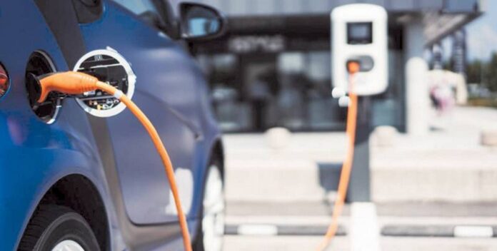 سيارة كهربائية