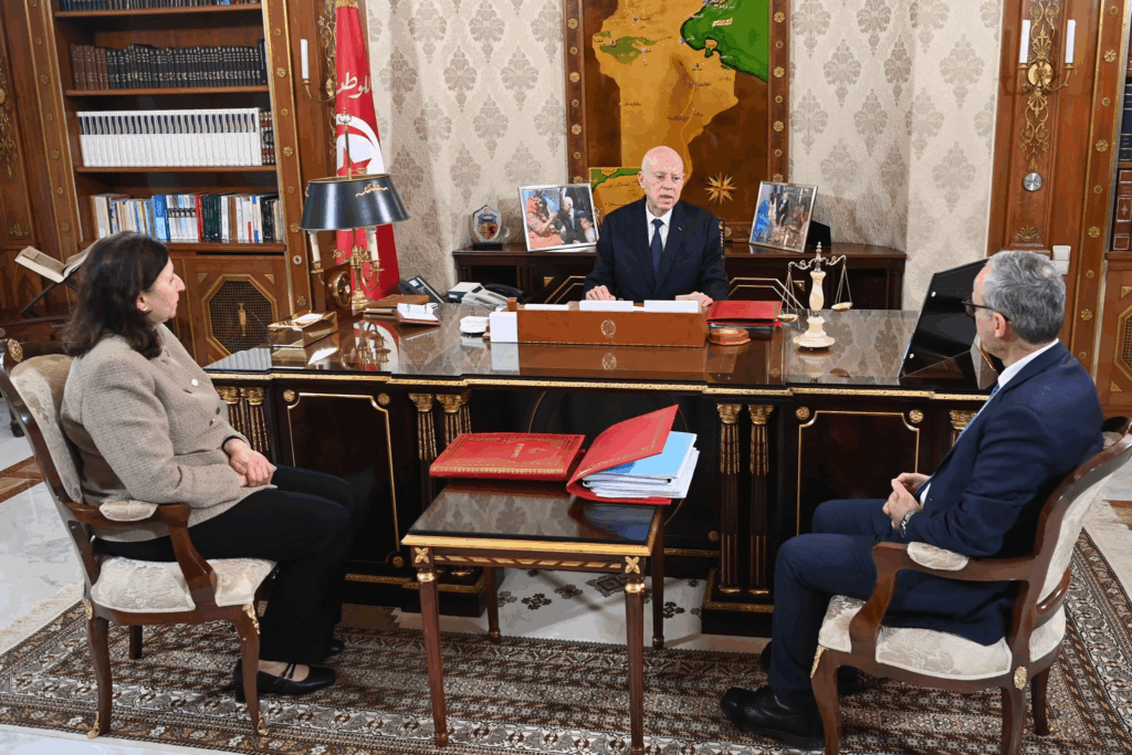 — رئيس الجمهورية:الوضع داخل الصناديق الاجتماعية لم يعد مقبولا