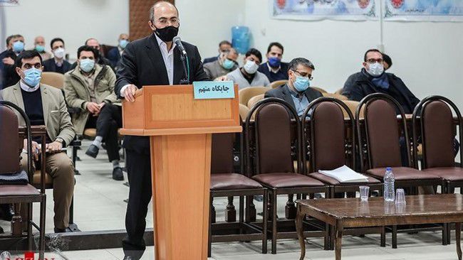 &mdash; حميد کشاورز من برج خليفة إلى شبكات النفوذ الإيرانية