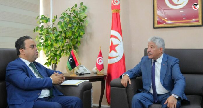 وزير العمل والتأهيل بحكومة الوحدة الوطنية الليبية علي العابد