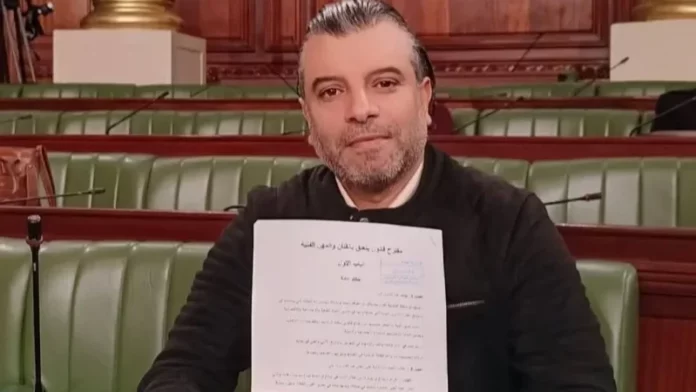 النائب بالبرلمان شكري البحري