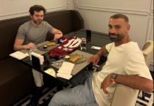 محمد صلاح ووكيله يسخران من «عمولة الـ35 بالمئة» بعد تعثر انتقاله إلى بشكتاش التركي